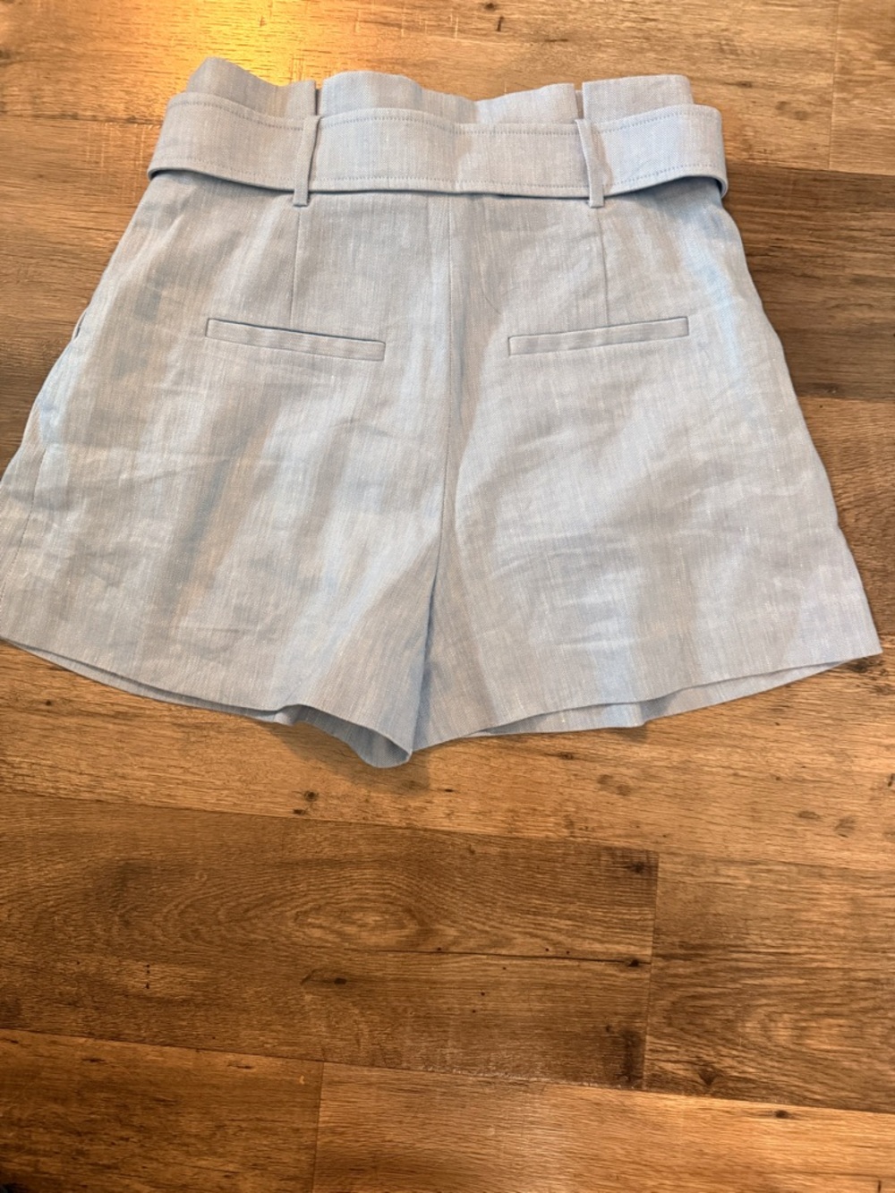 Veronica Beard Light Blue High-Waist Pleated Shorts with Belt - Picture 3 of 3